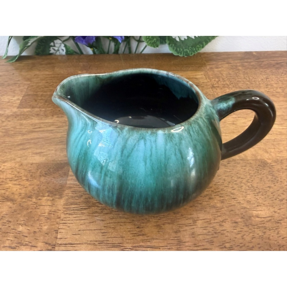 Vintage Blue Mountain Pottery‎ Green Creamer Pitcher Canadian Art MCM Dining - Picture 4 of 8
